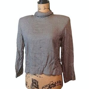 Split Decision TurtleNeck Houndstooth Shoulder Pad Blouse with Zip Up Back